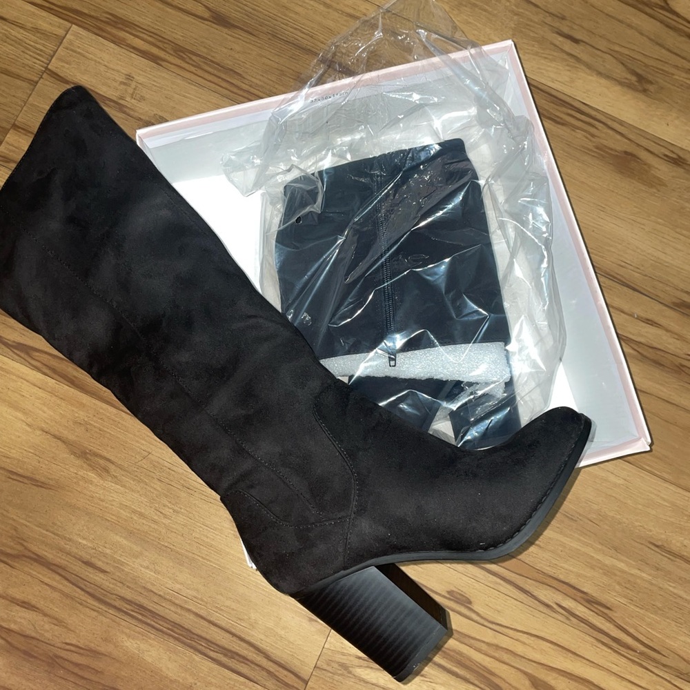 New black boots